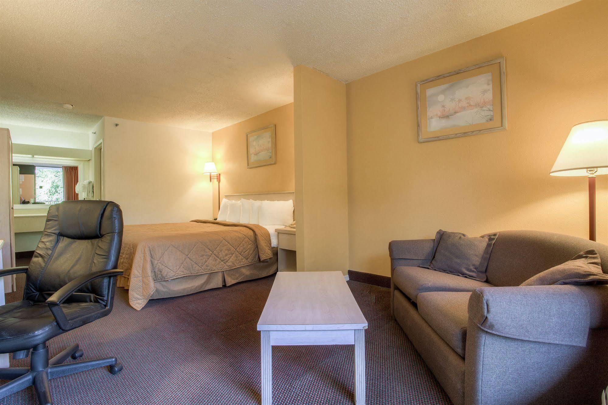 Quality Inn & Suites St Augustine Beach Area St. Augustine Beach Bagian luar foto